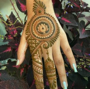 mehndi design front