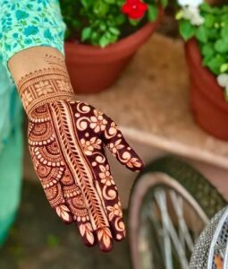 stylish mehndi design