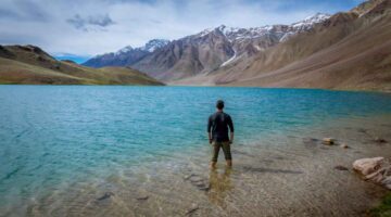 The Most Dramatic Crossover Treks In Himalayas